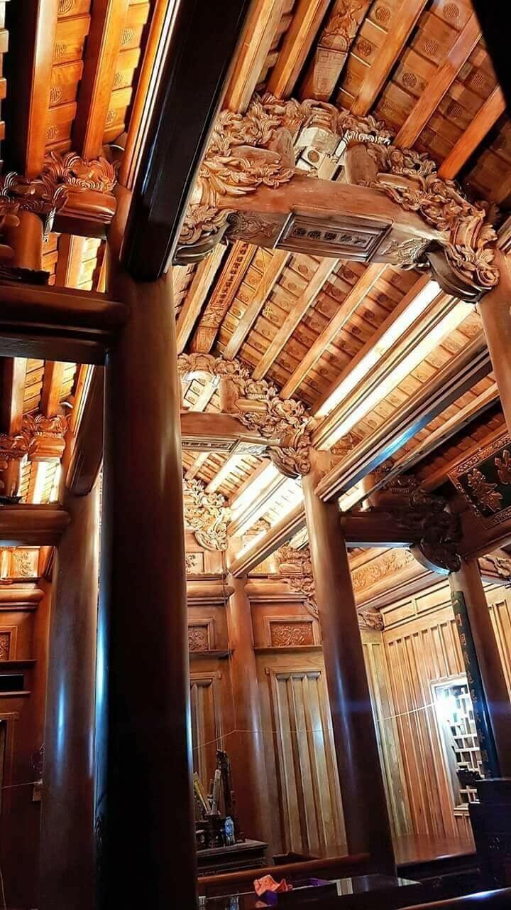 Nhà 4 gian nhà gỗ kim quảng